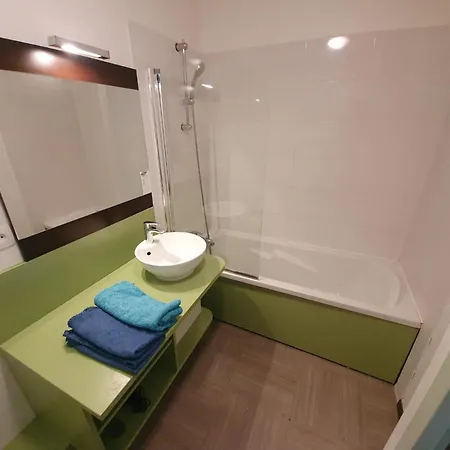 Le Romarin - Climatisation Piscine & Parking Prive Apartment *